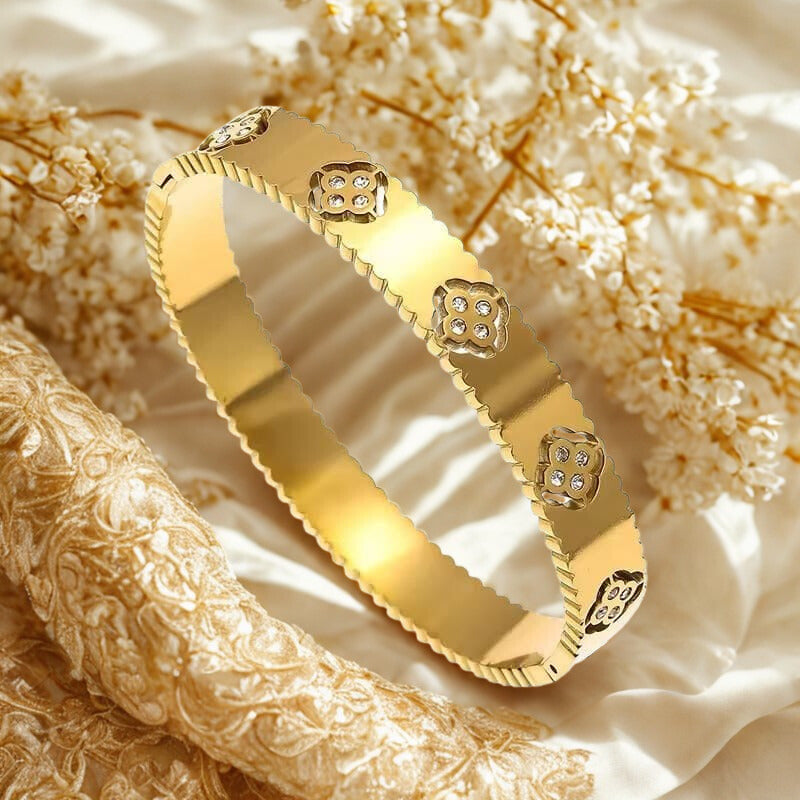 Handcuff #4758069